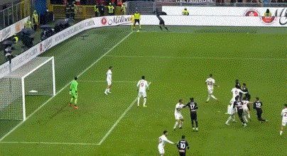 球探体育即时比分比分-【意甲】第86分钟领先2球 AC米兰补时失球2比2罗马